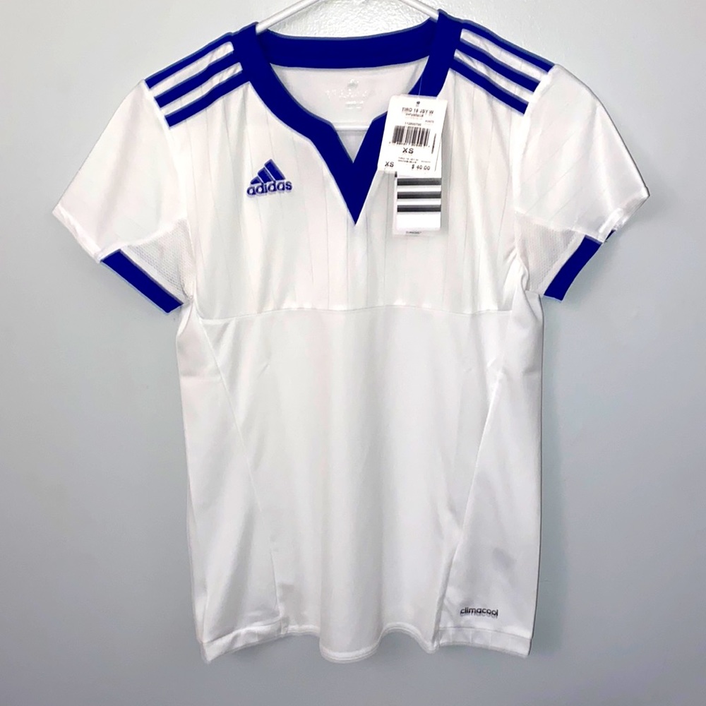 💙NWT WOMENS ADIDAS CLIMACOOL T-SHIRT💙